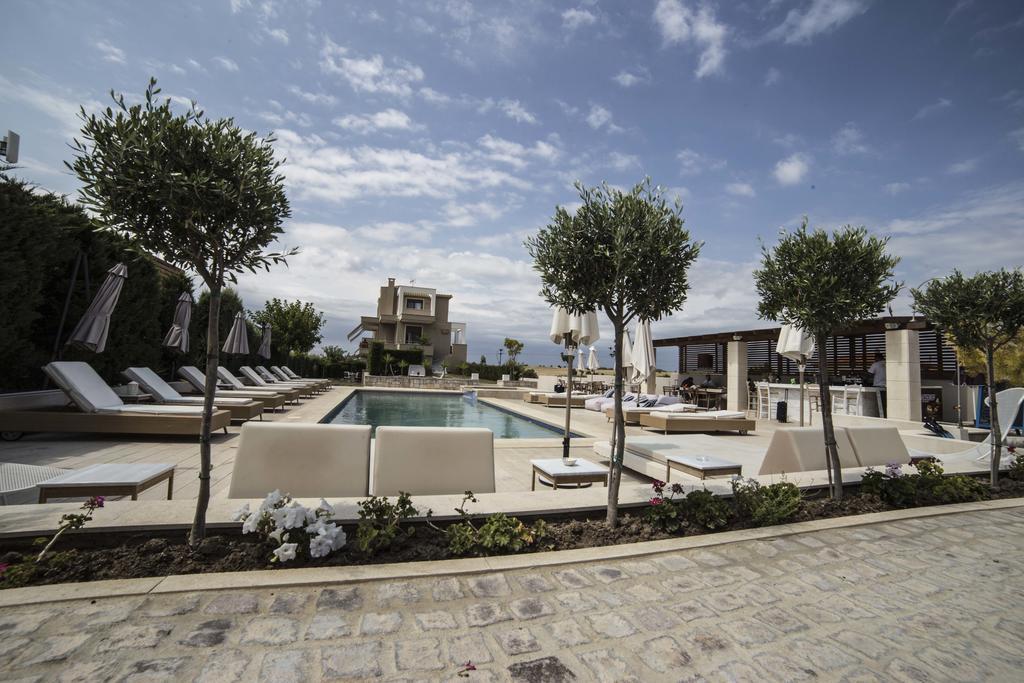 Niovi Boutique Apartments Afytos Exterior photo