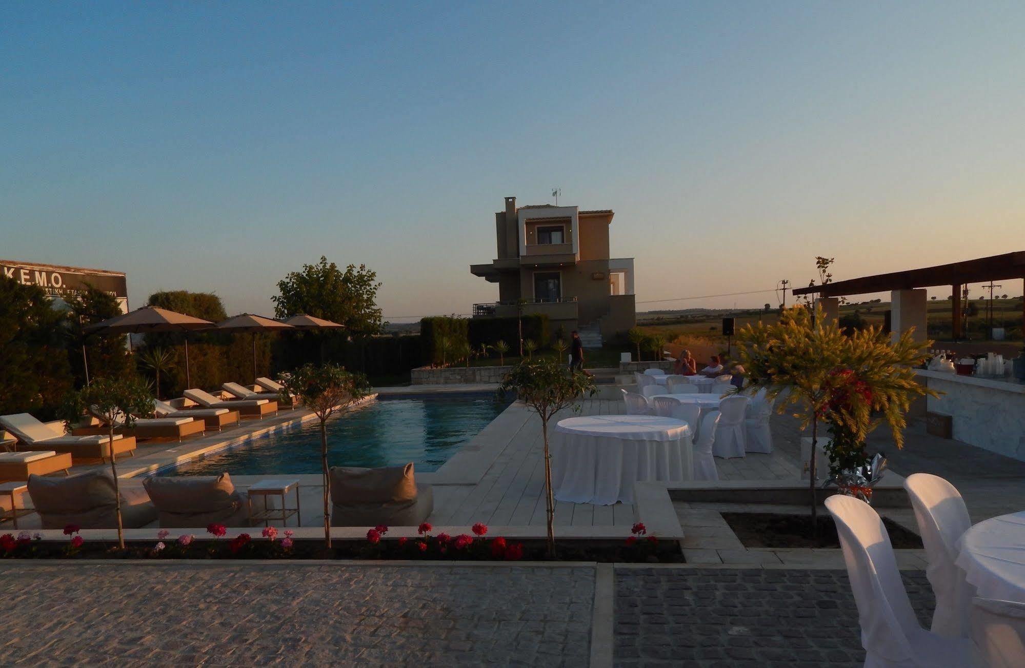 Niovi Boutique Apartments Afytos Exterior photo